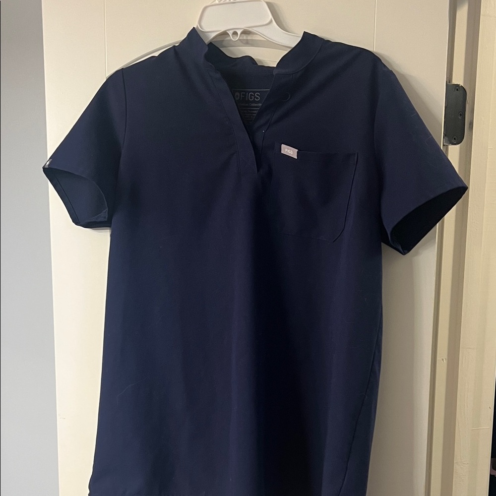 Figs maternity scrub top